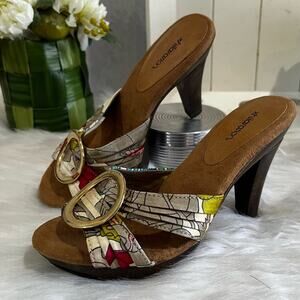 NEW Xhilaration Vintage Y2K Boho Tropical Floral Platform Mod Buckle Sandals 5.5